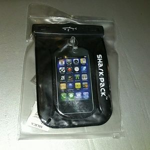 Shark Pack waterproof FLOATS cell phone case